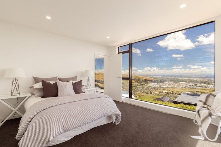 Photo of property in 280 Major Hornbrook Road, Mount Pleasant, Christchurch, 8081