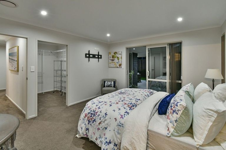 Photo of property in 21 Muirhill Place, Pokeno, 2402