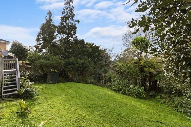 Photo of property in 413 Don Buck Road, Massey, Auckland, 0614