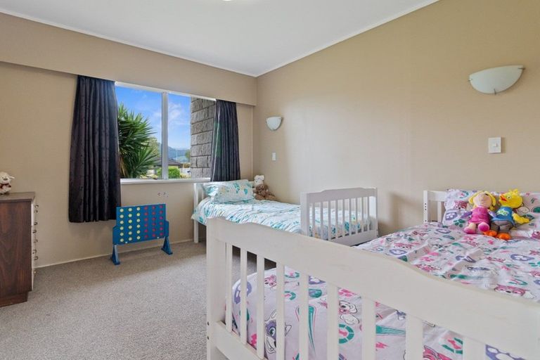 Photo of property in 2 Fencourt Crescent, Katikati, 3129
