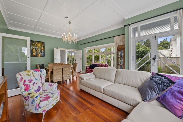 Photo of property in 45 Brecon Road, Stratford, 4332