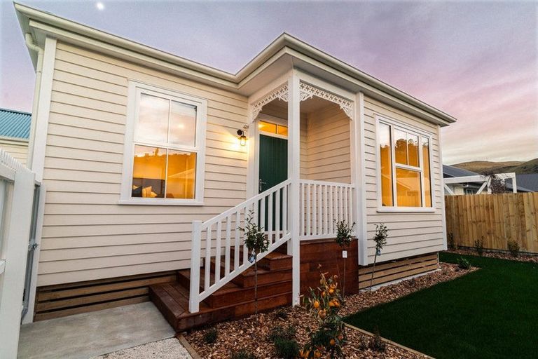 Photo of property in 8b Roscoe Street, Saint Martins, Christchurch, 8022