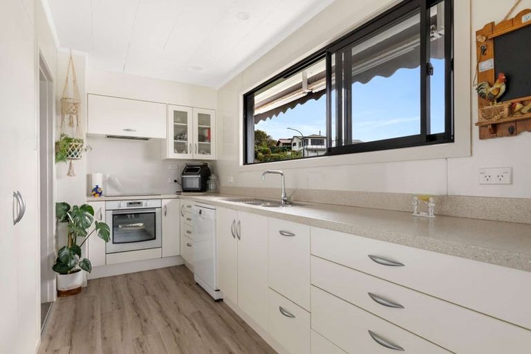 Photo of property in 3 Harbour Lights Terrace, Whitianga, 3592