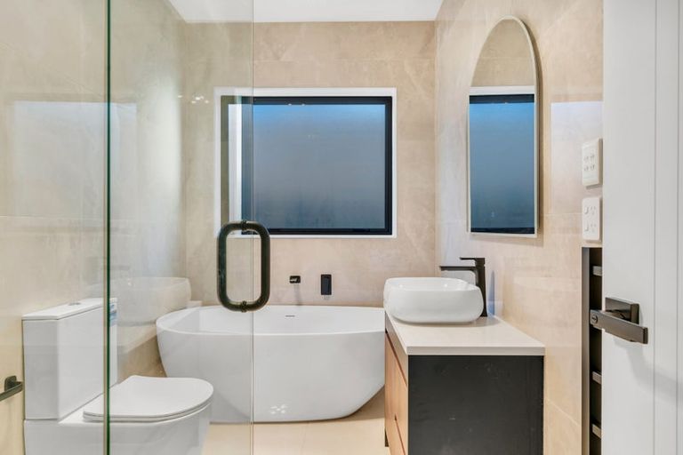 Photo of property in 31 Bremner Ridge Street, Flat Bush, Auckland, 2019