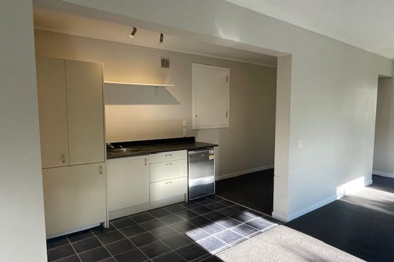 Photo of property in 25 Sowman Street, The Brook, Nelson, 7010