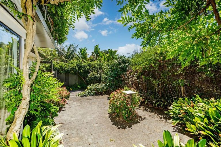 Photo of property in 3/24a Cheltenham Road, Devonport, Auckland, 0624