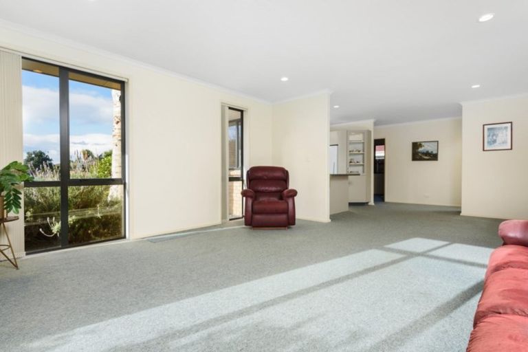 Photo of property in 718 Gloucester Road, Papamoa Beach, Papamoa, 3118