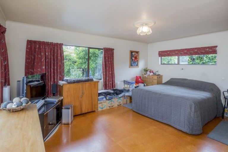 Photo of property in 158 Winchester Street, Levin, 5510