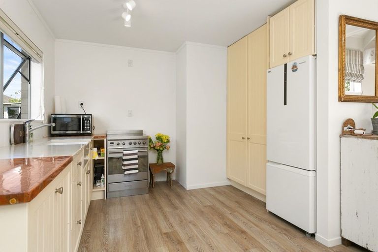 Photo of property in 50b Williams Street, Cambridge, 3434