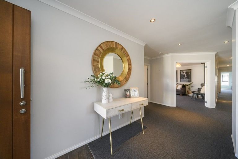 Photo of property in 25 Trump Place, Kelvin Grove, Palmerston North, 4414