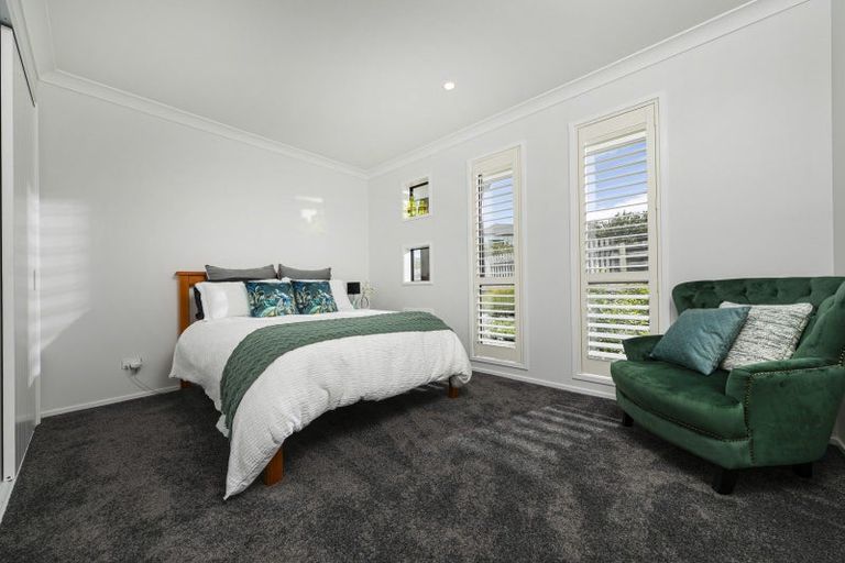 Photo of property in 13 Oak Valley Road, Dairy Flat, Albany, 0792