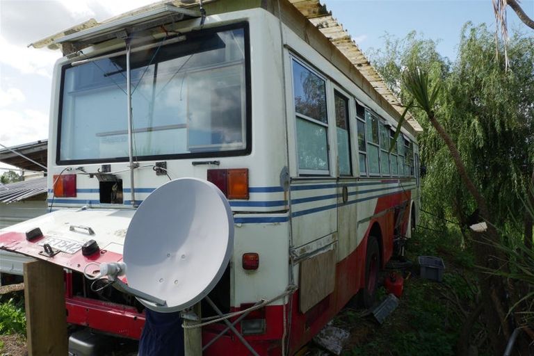 Photo of property in 27 Matarau Road, Awanui, 0483