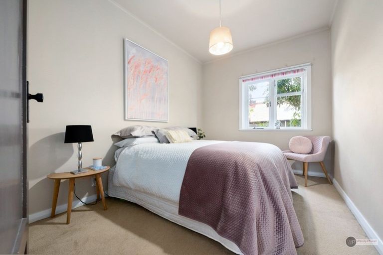 Photo of property in 51 Oxford Terrace, Hutt Central, Lower Hutt, 5011