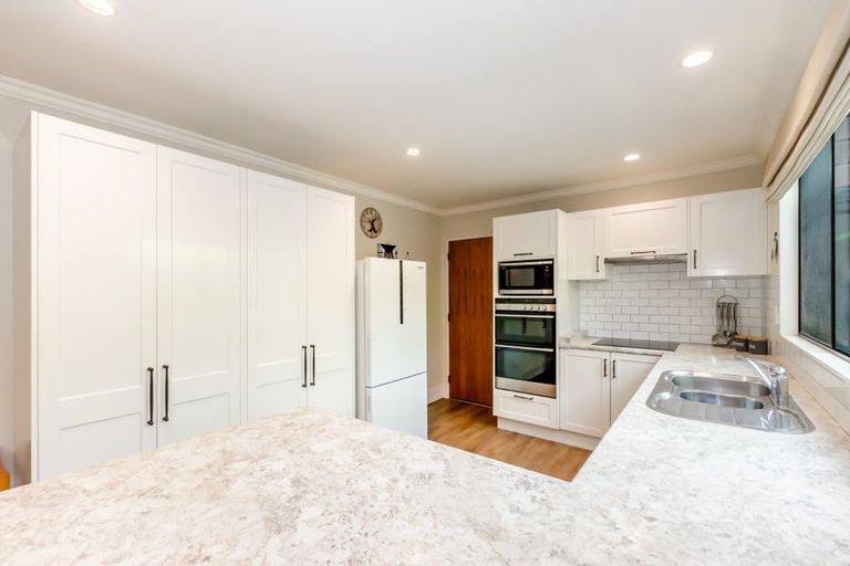 Photo of property in 11a Kohekohe Road, Waikanae, 5036