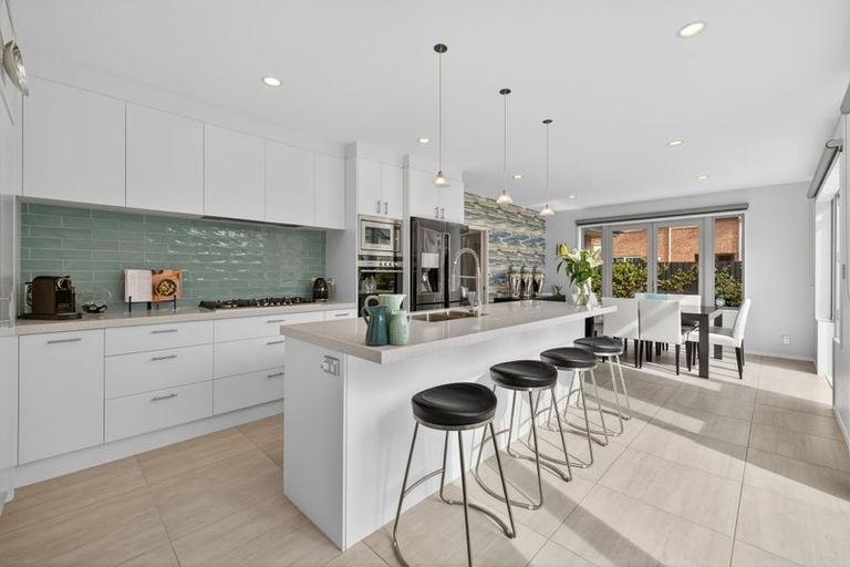 Photo of property in 1a Westburn Terrace, Burnside, Christchurch, 8041