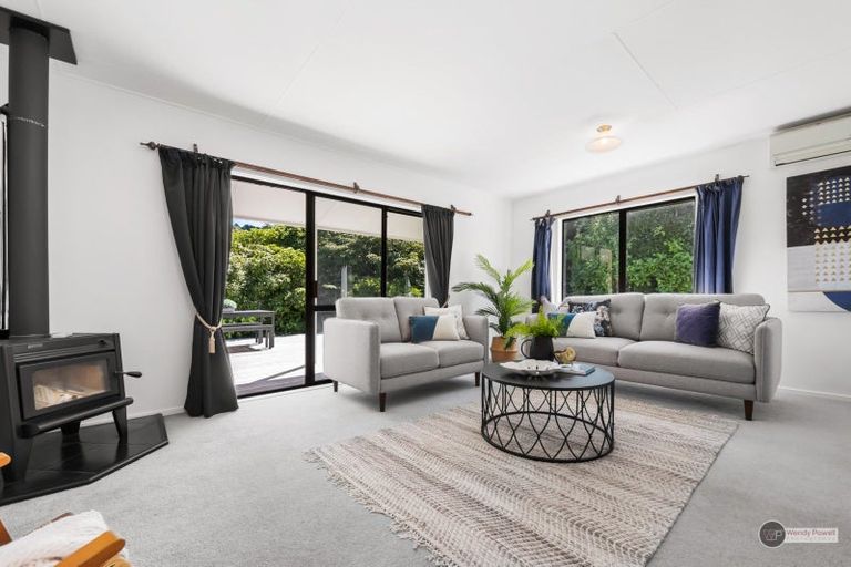 Photo of property in 19 Renoir Avenue, Belmont, Lower Hutt, 5010