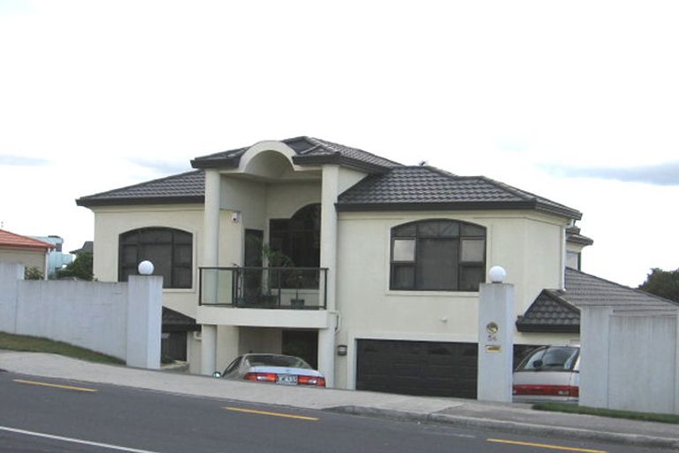 Photo of property in 56 Luckens Road, West Harbour, Auckland, 0618