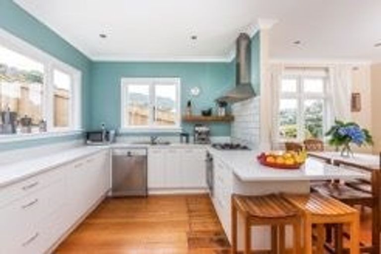 Photo of property in 30 Collingwood Street, Ngaio, Wellington, 6035