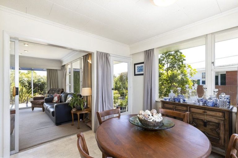 Photo of property in 11 Washington Crescent, Redwoodtown, Blenheim, 7201