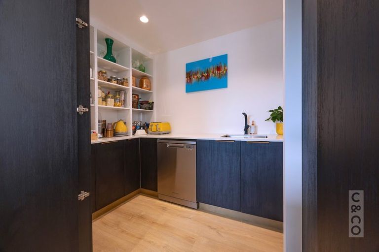 Photo of property in 6 Pukemarino Road, Waimauku, 0812