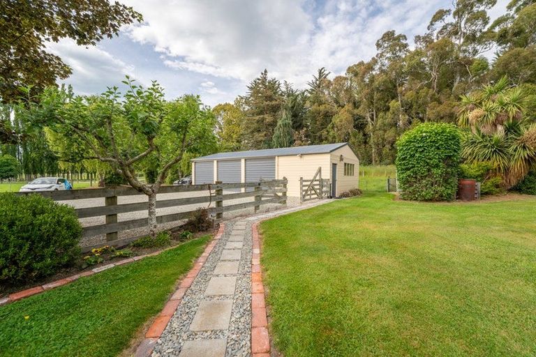 Photo of property in 693 Pleasant Point Highway, Levels, Timaru, 7975