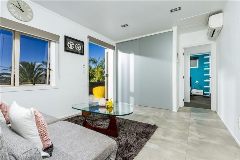 Photo of property in 37 Killarney Avenue, Torbay, Auckland, 0630