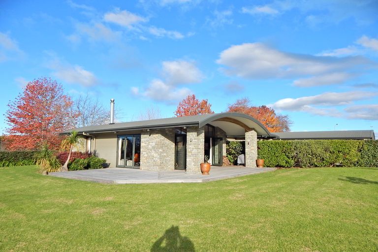 Photo of property in 2 Silkwood Lane, Kerikeri, 0230