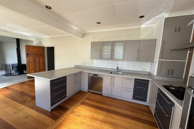 Photo of property in 12 Coronation Street, Ahuriri, Napier, 4110