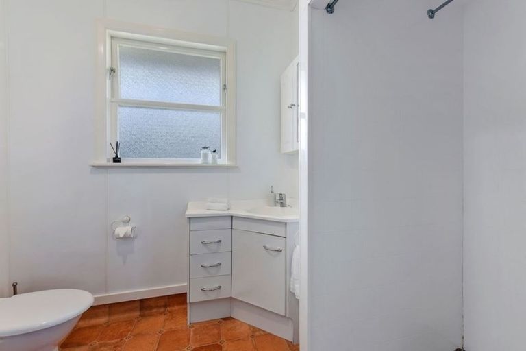 Photo of property in 2 Craig Grove, Elderslea, Upper Hutt, 5018