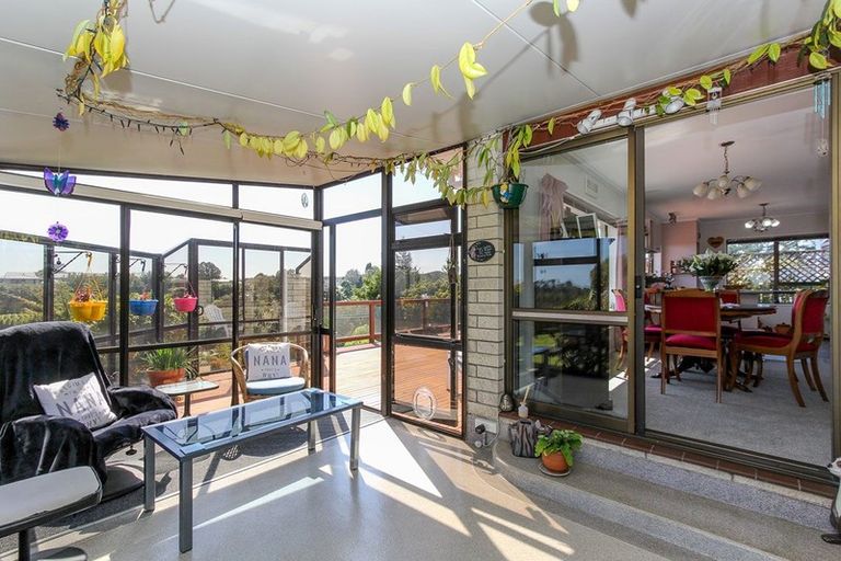 Photo of property in 48 Truby King Street, Merrilands, New Plymouth, 4312