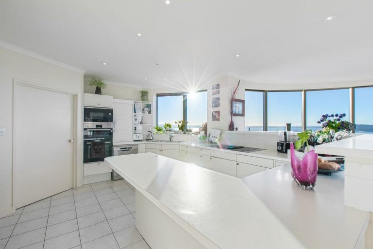 Photo of property in Shangri La Apartments, 7/97 Jervois Road, Herne Bay, Auckland, 1011