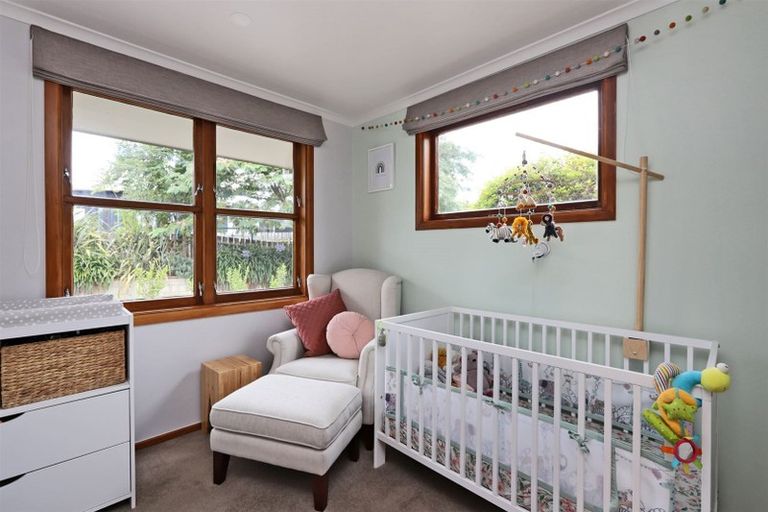 Photo of property in 10 Carl Avenue, Havelock North, 4130