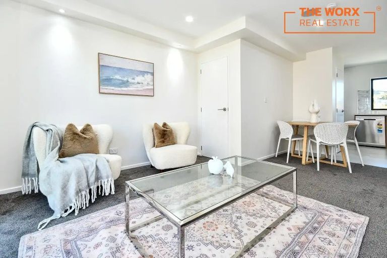 Photo of property in 4/32 Beaumonts Way, Manurewa, Auckland, 2102