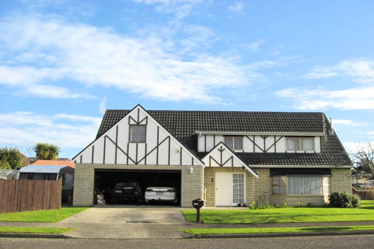 Photo of property in 40 Burn Street, Levin, 5510