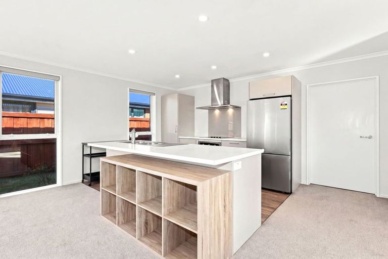 Photo of property in 51 Sholto Duncan Crescent, Halswell, Christchurch, 8025
