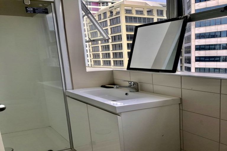 Photo of property in Regency Apartments, 5g/49 Manners Street, Te Aro, Wellington, 6011