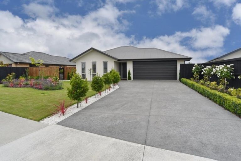 Photo of property in 26 Sutherland Drive, Kaiapoi, 7630
