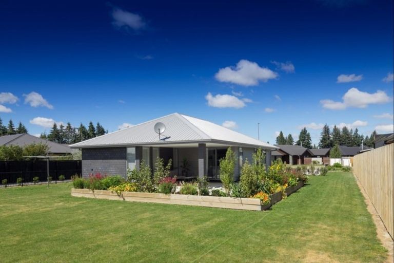 Photo of property in 8 Camrose Avenue, Methven, 7730