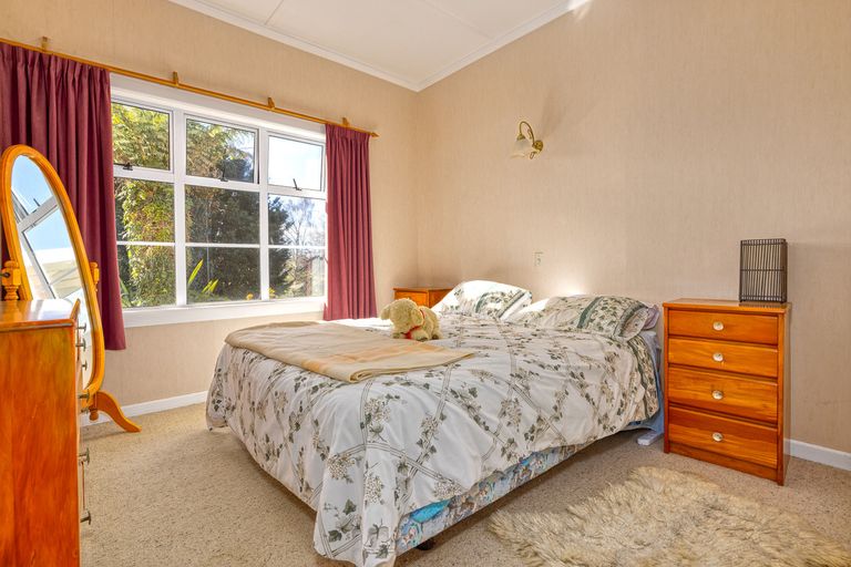 Photo of property in 300 Kakepuku Road, Pokuru, Te Awamutu, 3873