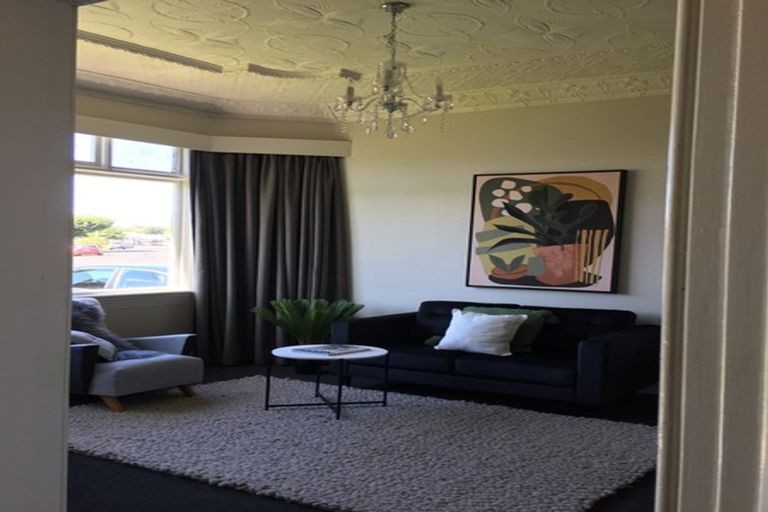 Photo of property in 74 Hargest Crescent, Saint Clair, Dunedin, 9012