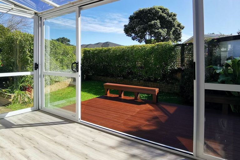 Photo of property in 2/39 Rathgar Road, Henderson, Auckland, 0610