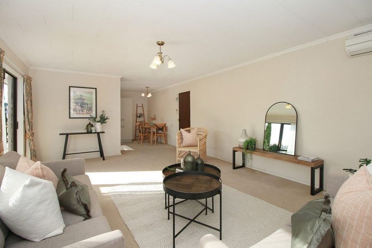 Photo of property in 16a Oaklea Avenue, Marton, 4710