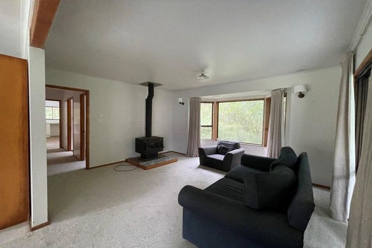 Photo of property in 14 Channel View Road, Campbells Bay, Auckland, 0630