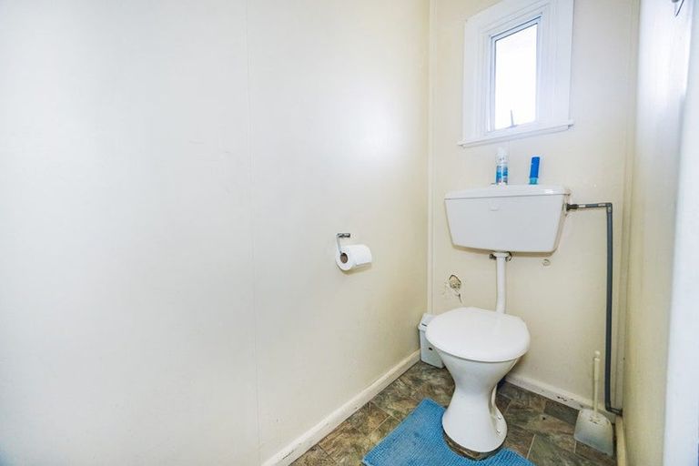 Photo of property in 1 Earn Street, Oamaru North, Oamaru, 9400