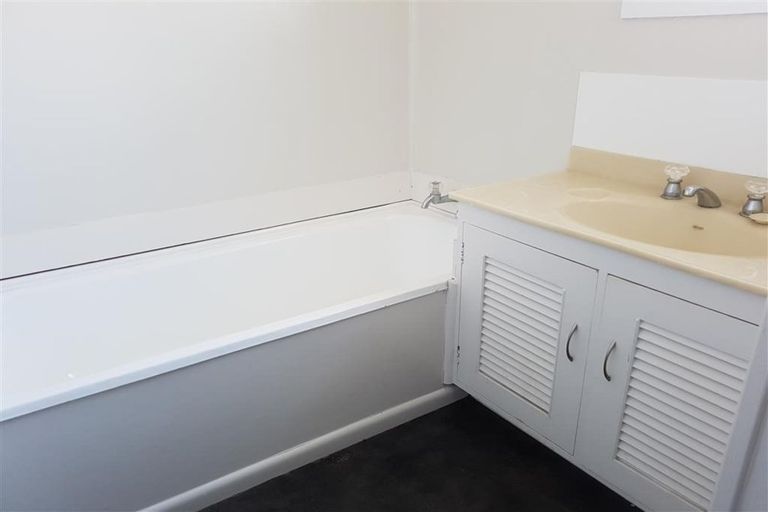 Photo of property in 5 Tauhara Drive, Queenwood, Hamilton, 3210