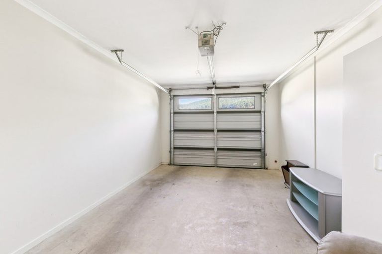 Photo of property in Redwood Village, 29/42 Main Road, Tawa, Wellington, 5028