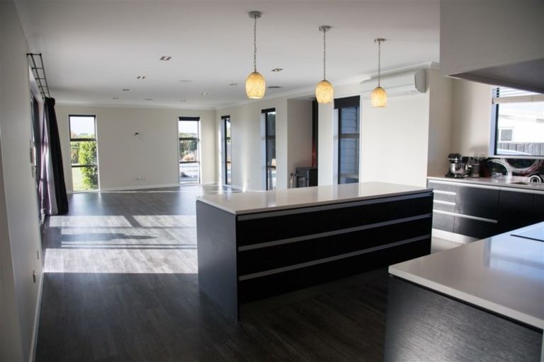 Photo of property in 74 Rotherham Drive, West Melton, 7618