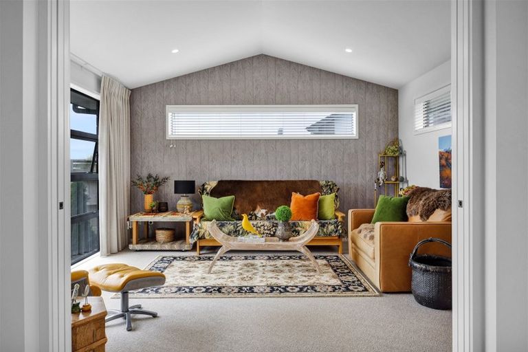 Photo of property in 5 Ashwood Lane, Bell Block, New Plymouth, 4312