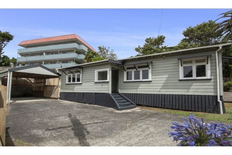 Photo of property in 75 Hatea Drive, Regent, Whangarei, 0112