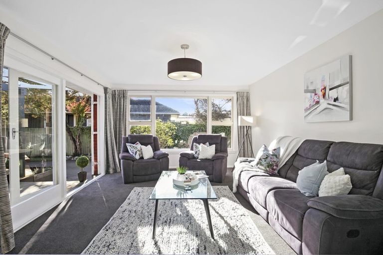 Photo of property in 6 Rossiter Avenue, Redwood, Christchurch, 8051